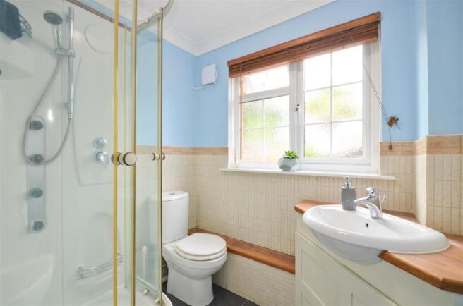 Shower Room.JPG