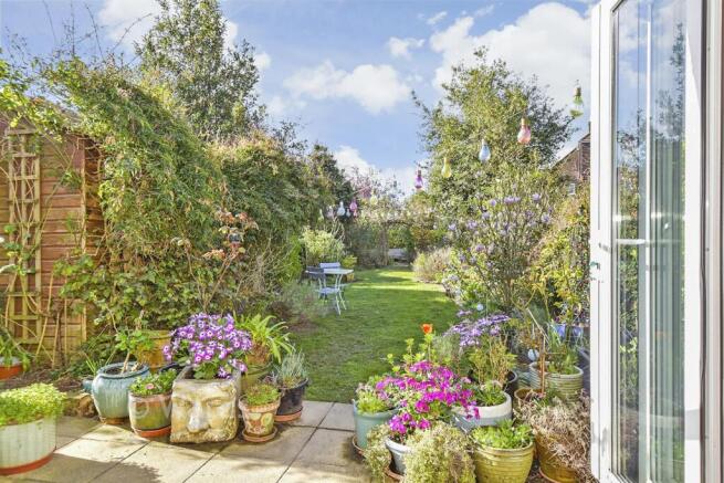 External Lifestyle Photograph