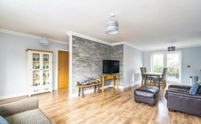Open-Plan Living/Dining/Kitchen