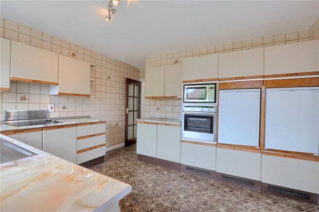 3 bed Bungalow for sale Image 7