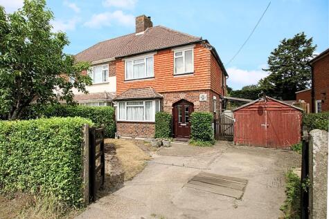 Kings Road, West End, Woking, GU24 9LW