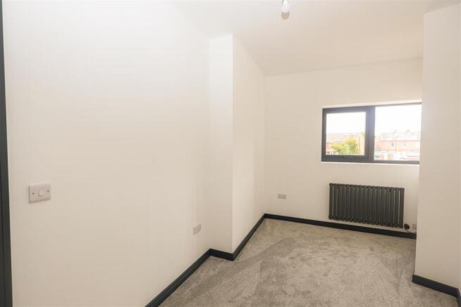 2 bed Apartment for sale Image 4
