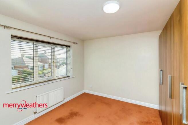 2 bed End of Terrace to rent Image 8