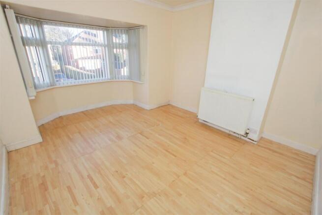 3 bed Semi-Detached to rent Image 8