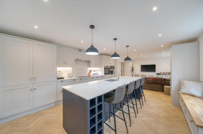 1373998-46-69039a...