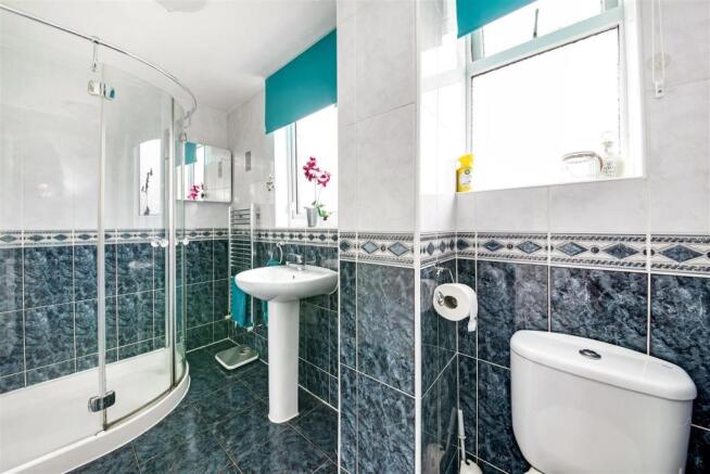HOUSE BATHROOM