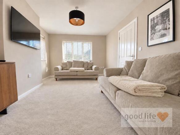 20260926_163047617_iOS23 woodham drive.jpg