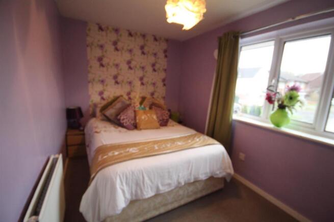 bed 1.jpg
