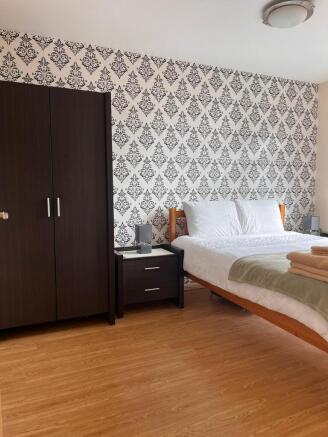 1 bed Apartment to rent Image 9