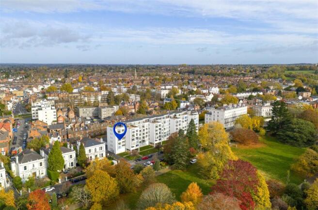 Main Drone Of Apartm