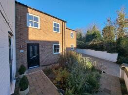 22b, Front Street, Middleton On The Wolds YO25 9UA