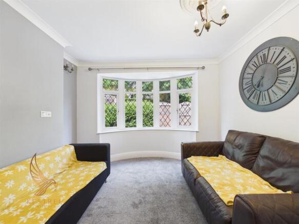 2 bed Detached Bungalow for sale Image 10