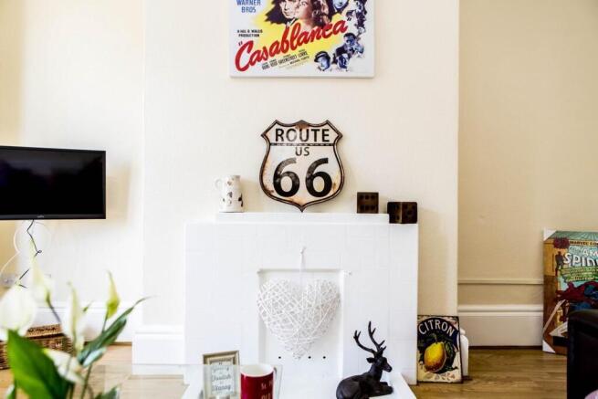 Houses_Lower_Edge-219 (Copy).jpg