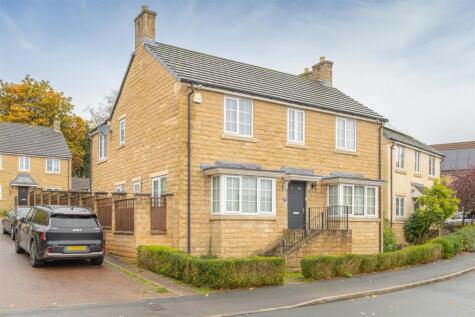 Platnam Grove, Birkby, Huddersfield, HD2 2RH