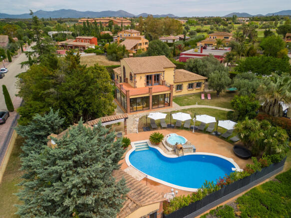 Aerial view of the Peralada Golf