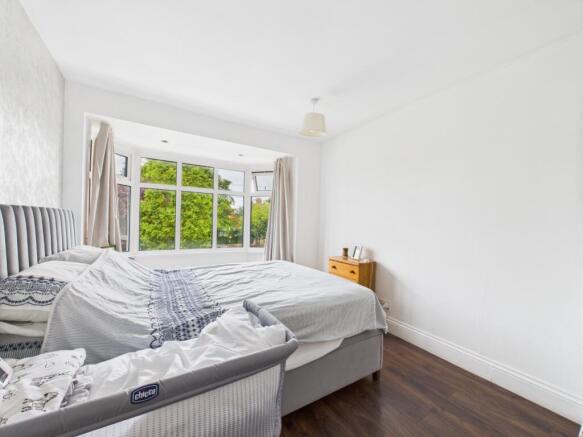 3 bed Semi-Detached for sale Image 10