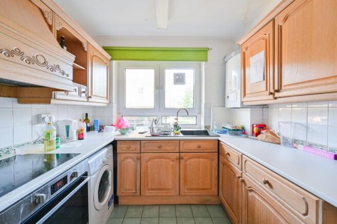 Apartment in London - View 6