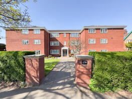 Flat 2, 179 Sutherland Court, Longton Road, Trentham, Stoke-on-trent ST4 8BT