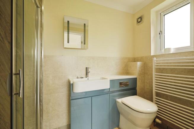 2 bed Apartment for sale Image 8
