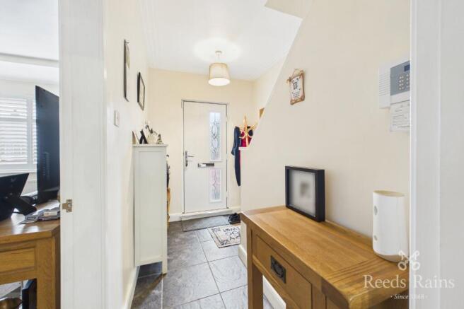 3 bed Semi-Detached for sale Image 10