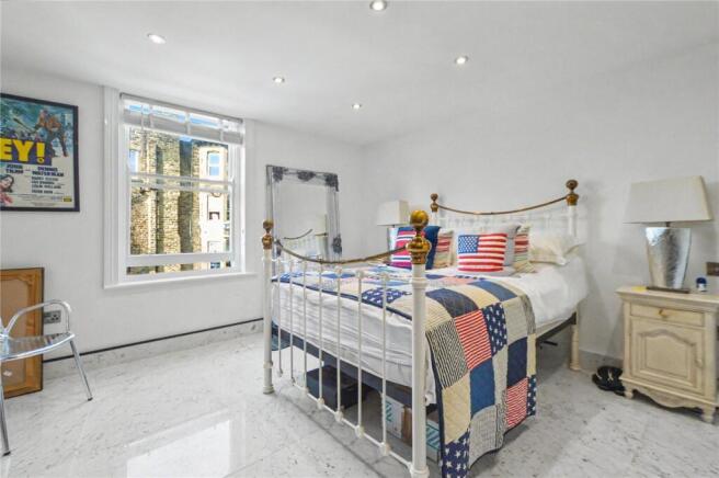 1 bed Apartment for sale Image 5