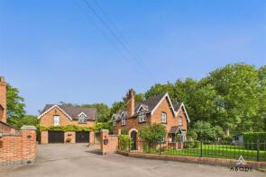 Cliff Cottage, Branston Road, Burton-on-trent DE13 9SA