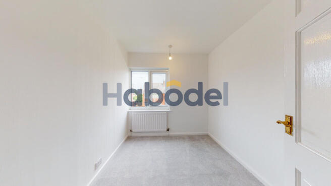 3 bed Terraced to rent Image 6