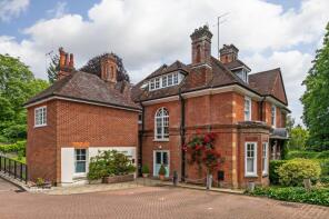 4, St Cross Mede, Mead Road, Winchester SO23 9RF