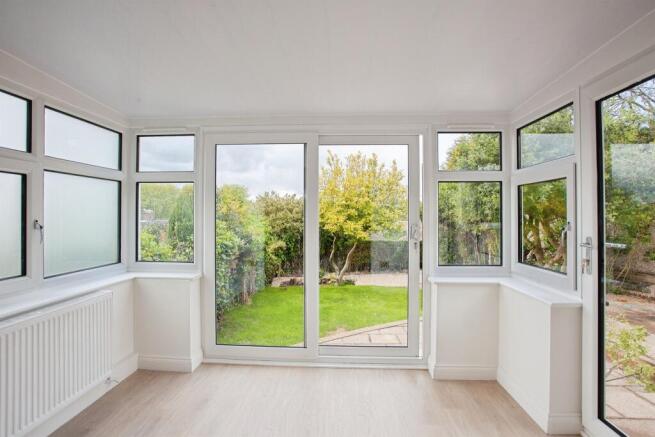 3 bed Semi-Detached for sale Image 10