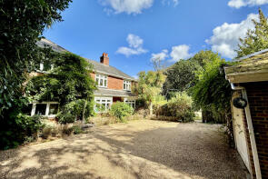 30 The Warren, Hurn Road, Ringwood BH24 2AL