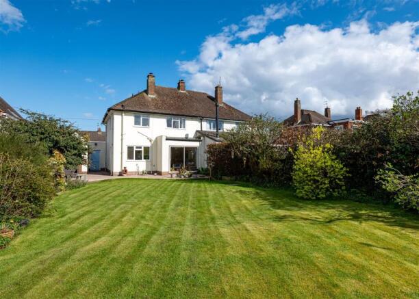 27 Queens Gardens-13.jpg