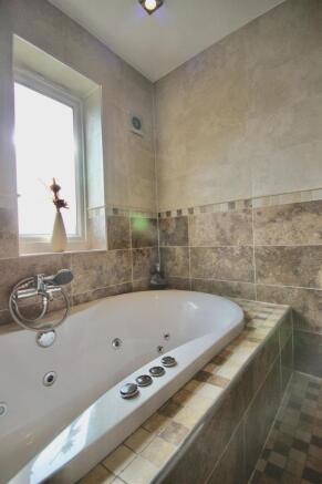 Photo 40