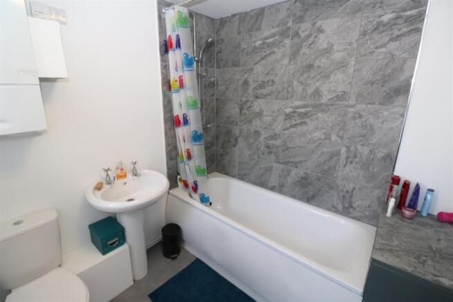 Bathroom / WC