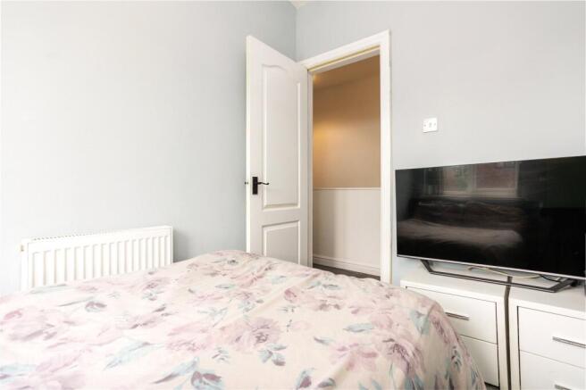 3 bed Terraced for sale Image 10
