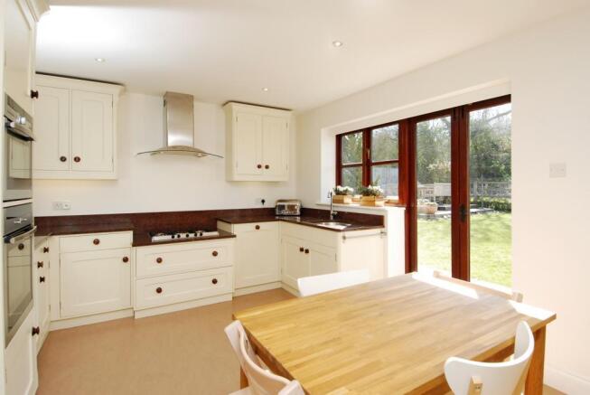Kitchen/Breakfast