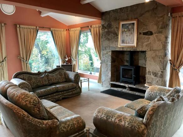 Formal Lounge