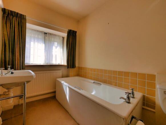 Family bathroom