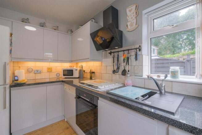 3 bed Town House for sale Image 10