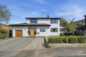 1, Robins Close, Macclesfield SK10 5UG