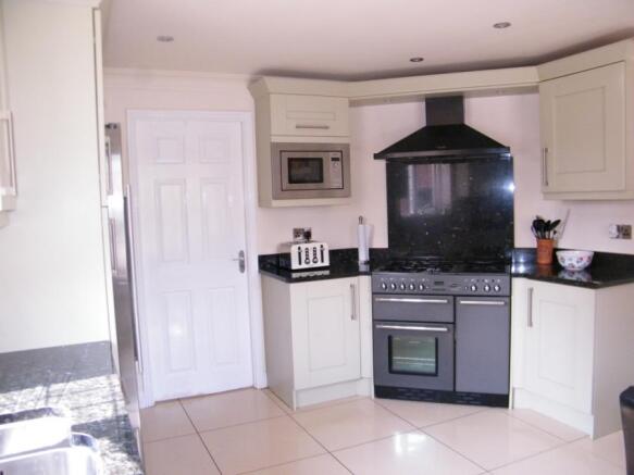Kitchen/Breakfast Ro