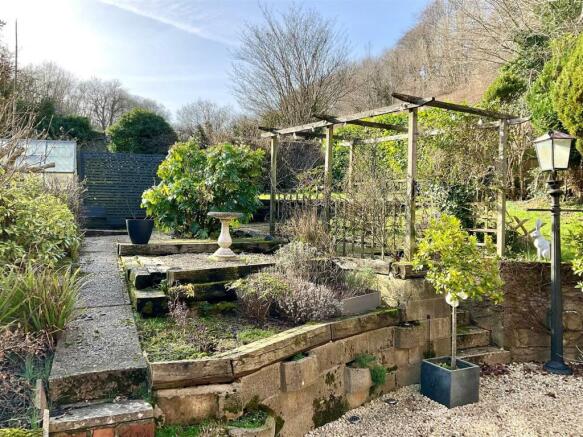 Garden pic4.jpg
