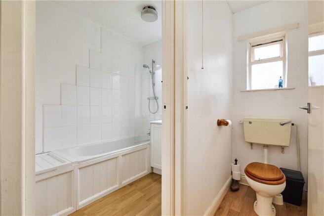 3 bed Terraced for sale Image 8