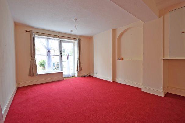 Lounge/bedroom