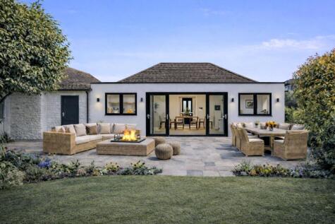 Broadmark Avenue, Rustington, West Sussex