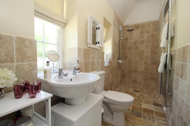 HOUSE WET ROOM/ W.C.