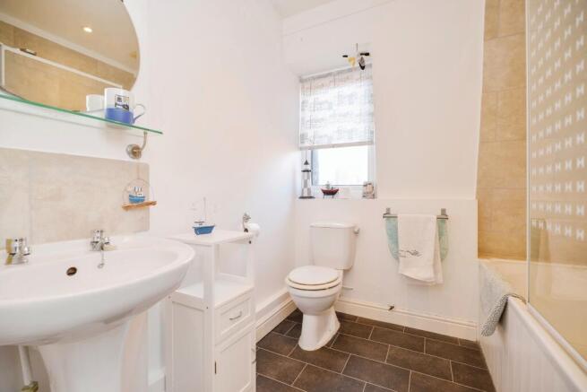 1 bed Flat for sale Image 7