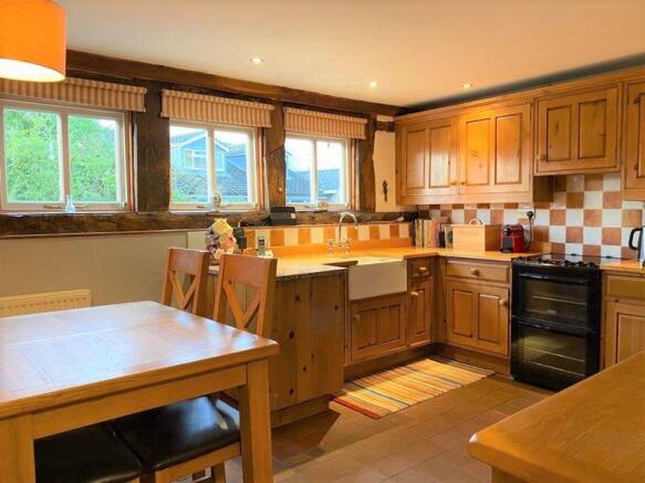Kitchen 1
