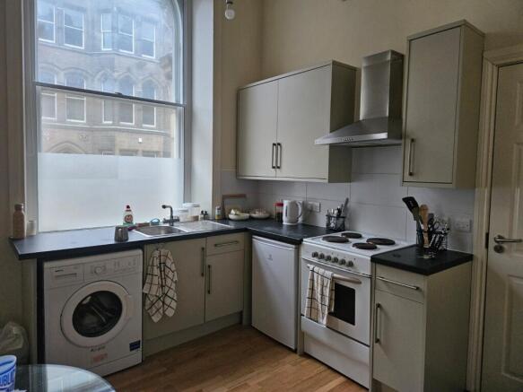 1 bed Apartment to rent Image 9