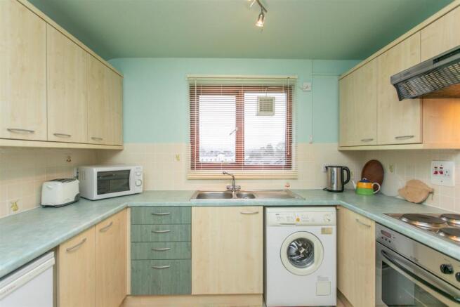 Kitchen C.jpg