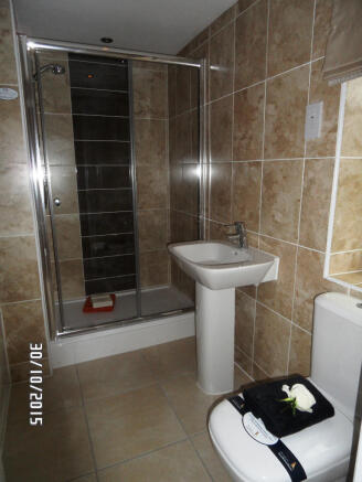 Master en-suite